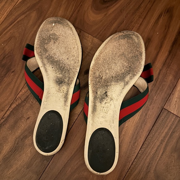 Iconic/Vintage Gucci Slides! Authentic! - Picture 5 of 5